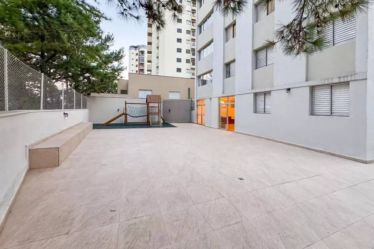 Apartamento à venda com 3 quartos, 130m² - Foto 29