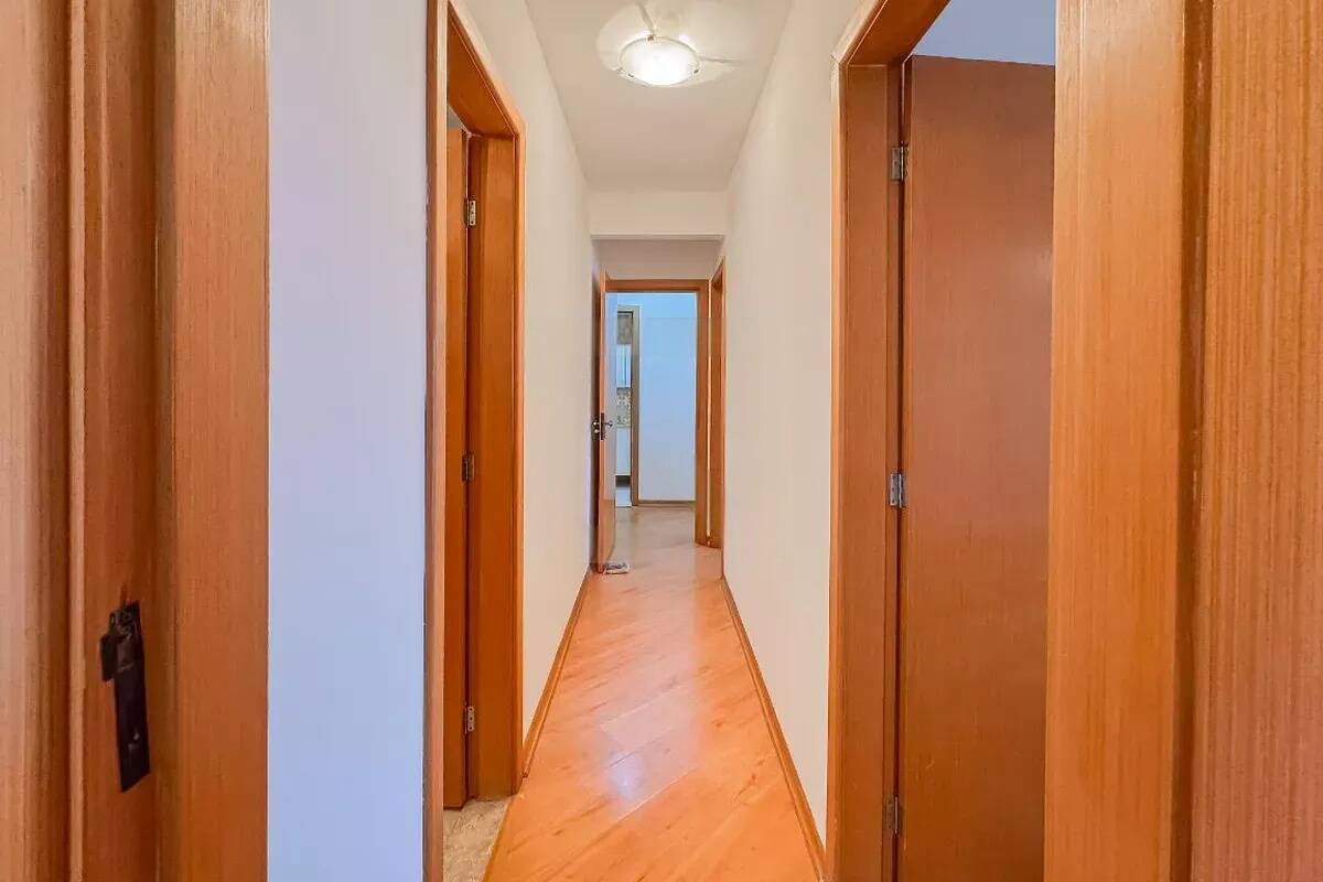 Apartamento à venda com 3 quartos, 130m² - Foto 5