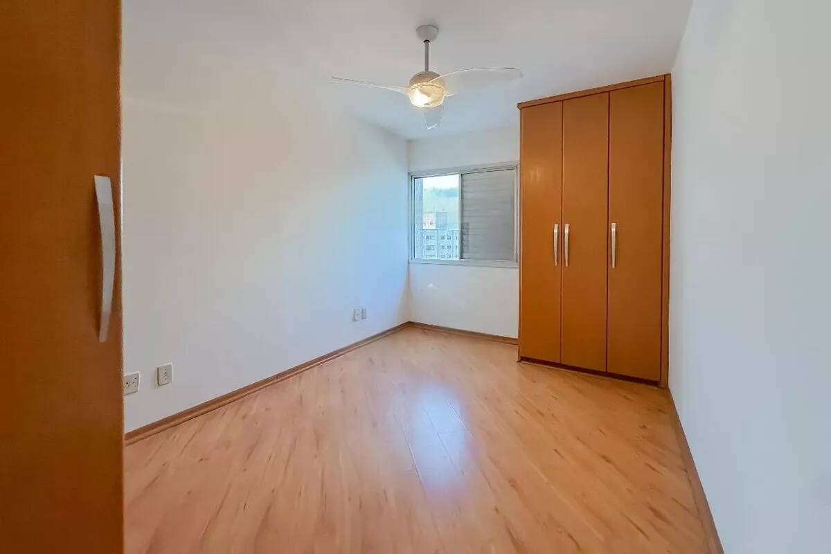 Apartamento à venda com 3 quartos, 130m² - Foto 18