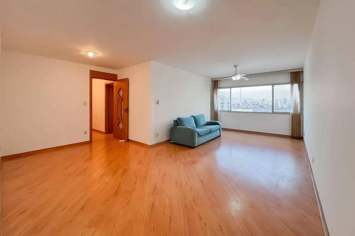 Apartamento à venda com 3 quartos, 130m² - Foto 1