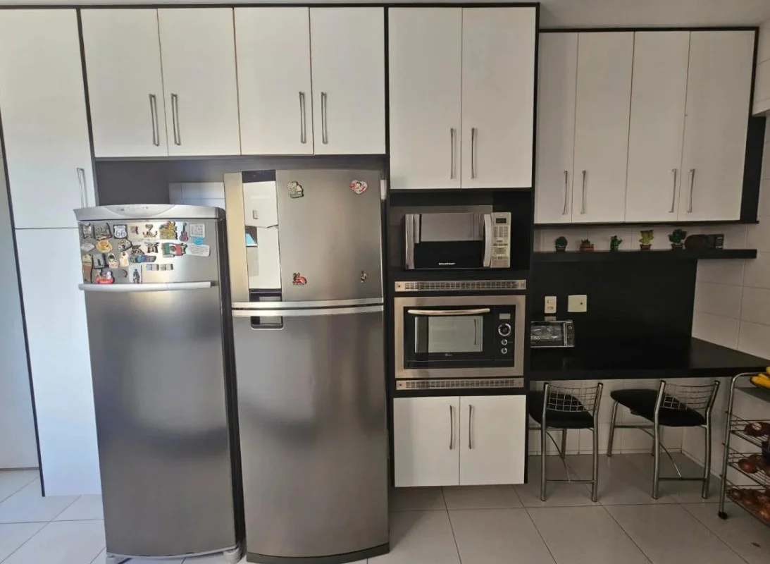 Apartamento à venda com 3 quartos, 117m² - Foto 12