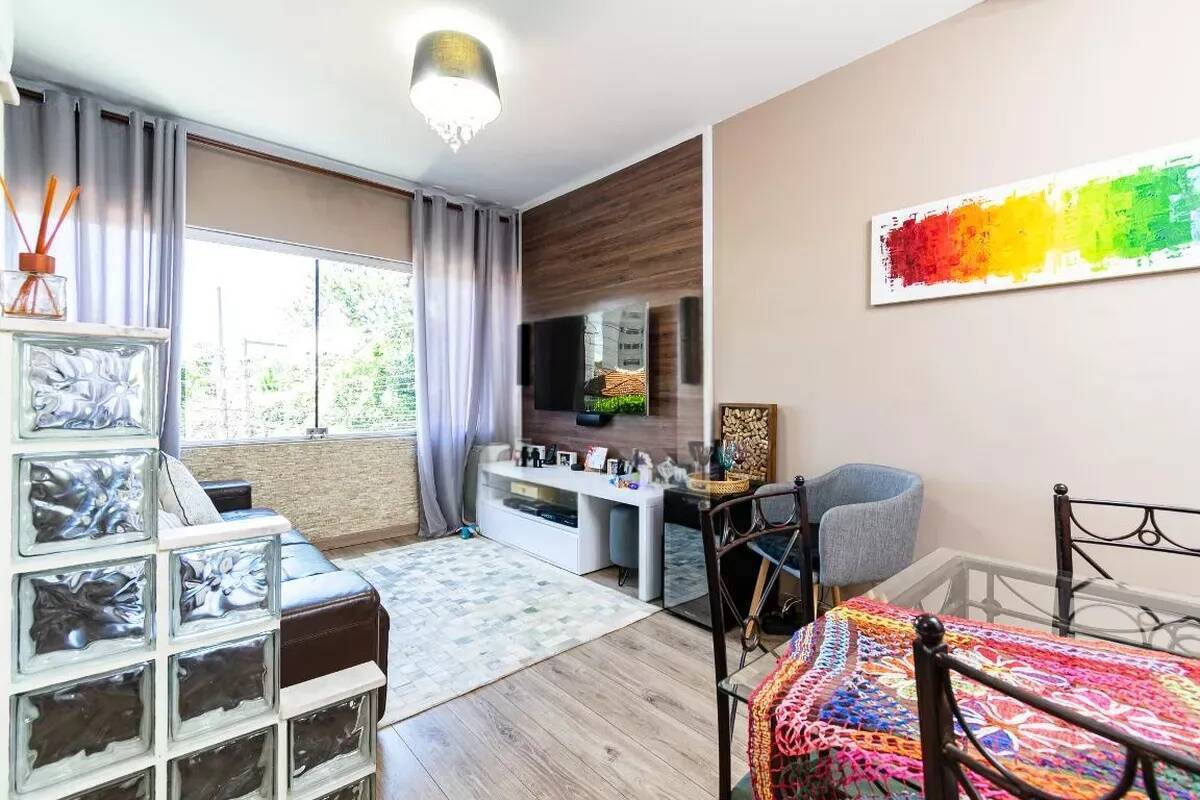 Casa à venda com 2 quartos, 94m² - Foto 2