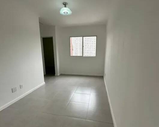 Apartamento à venda com 2 quartos, 59m² - Foto 9