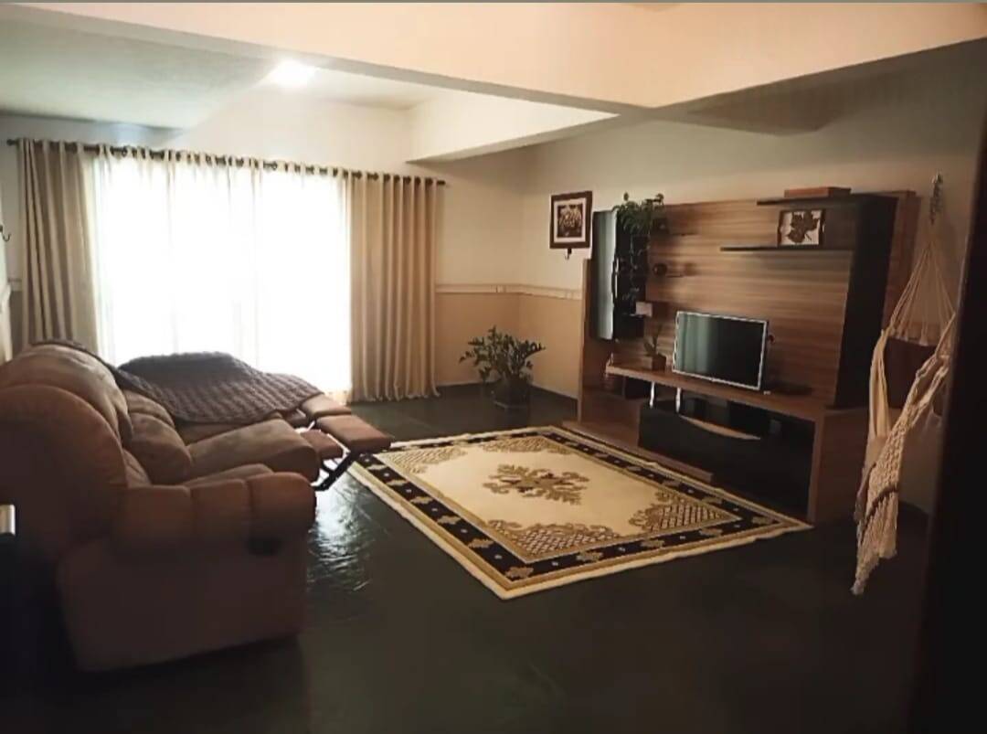 Casa, 3 quartos, 242 m² - Foto 6