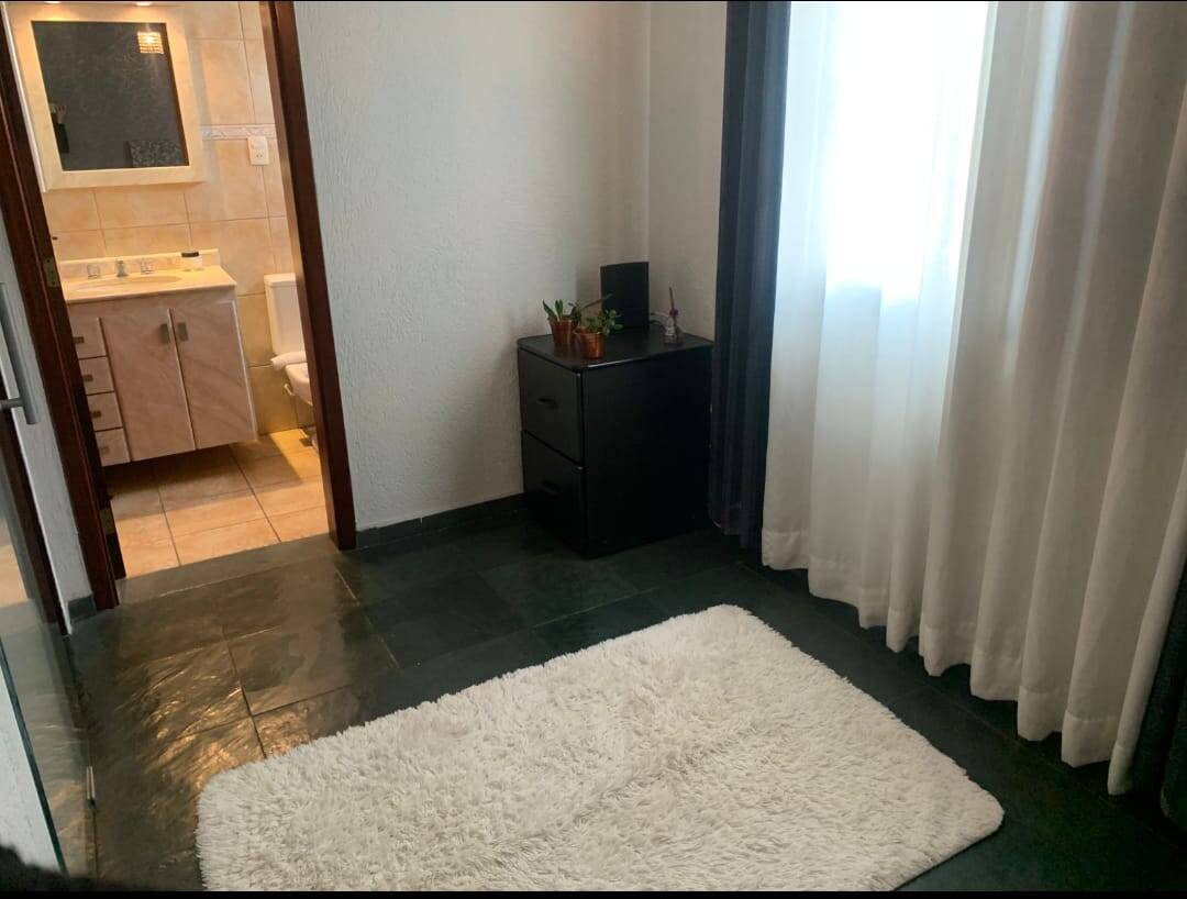 Casa, 3 quartos, 242 m² - Foto 19