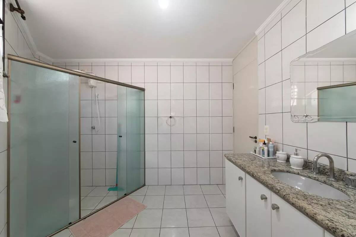 Casa, 4 quartos, 249 m² - Foto 13