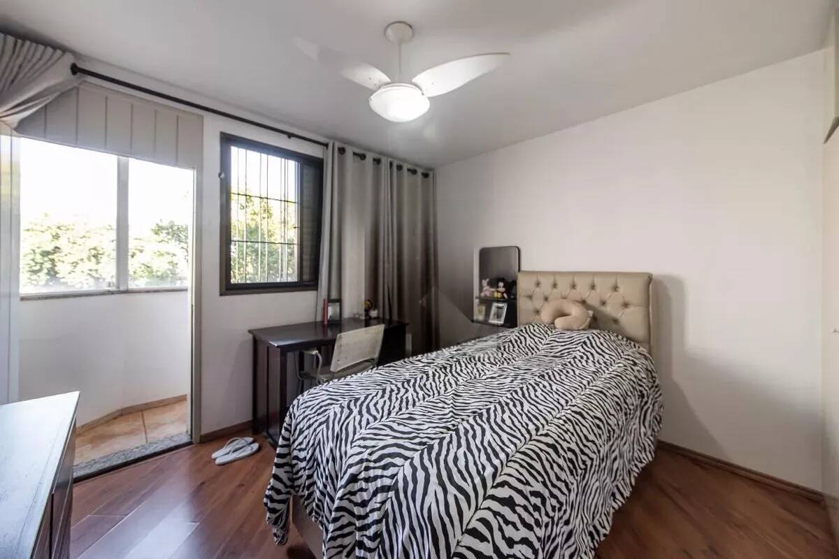 Casa, 4 quartos, 249 m² - Foto 12