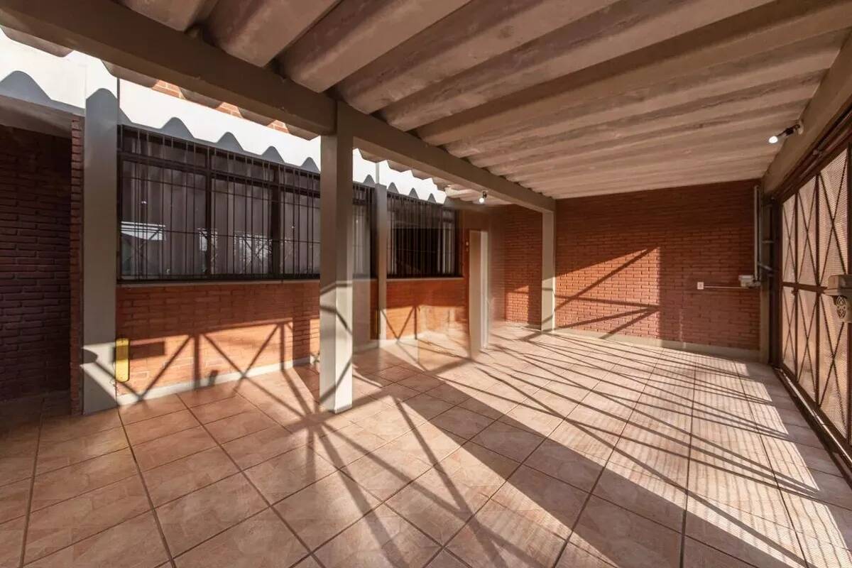 Casa, 4 quartos, 249 m² - Foto 31