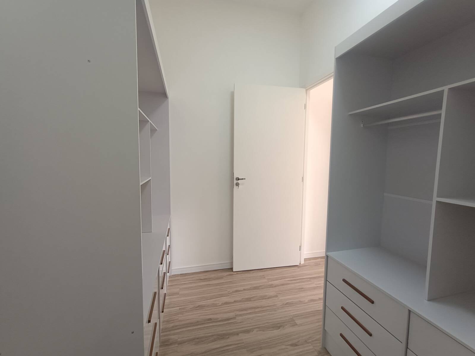 Apartamento à venda com 2 quartos, 71m² - Foto 15
